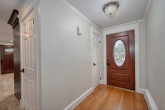 314 Central St in Avon, MA - Building Photo - Building Photo