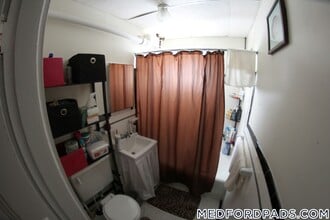 53 Fellsway W in Medford, MA - Building Photo - Building Photo