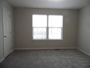 1108 Ledgebrook Ct in Lexington, KY - Building Photo - Building Photo