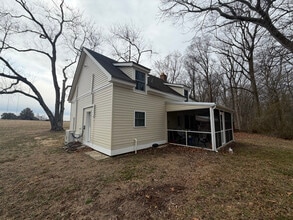 230 Corsica Neck Rd in Centreville, MD - Building Photo - Building Photo