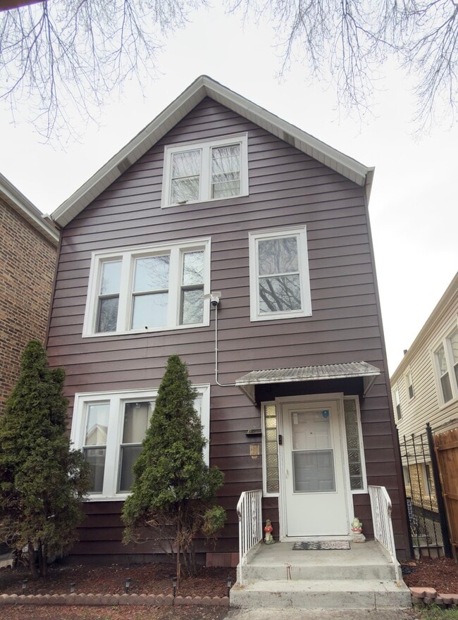 property at 4232 S California Ave