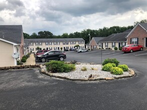 1956 Stonehenge Ave in Bowling Green, KY - Building Photo - Building Photo