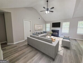 2281 Rambling Way in Lithonia, GA - Building Photo - Building Photo