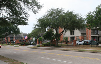 Canfield Lakes in Houston, TX - Building Photo - Building Photo