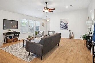 521 Port Arthur Dr in Little Elm, TX - Building Photo - Building Photo