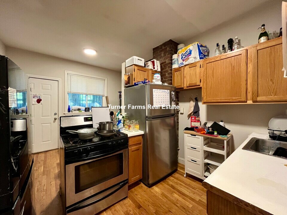 733 Parker St, Unit 2 in Boston, MA - Building Photo