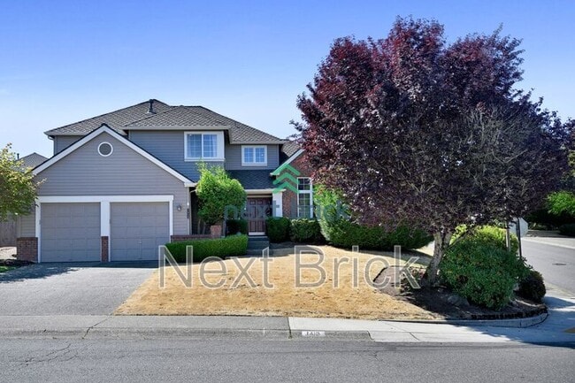 property at 1413 233rd Ave NE