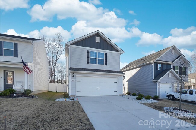 6008 Lowe Ln in Charlotte, NC - Building Photo - Building Photo