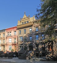 187 Hancock St in Brooklyn, NY - Building Photo