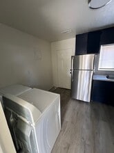 912 Orange St in Baldwin City, KS - Building Photo - Building Photo