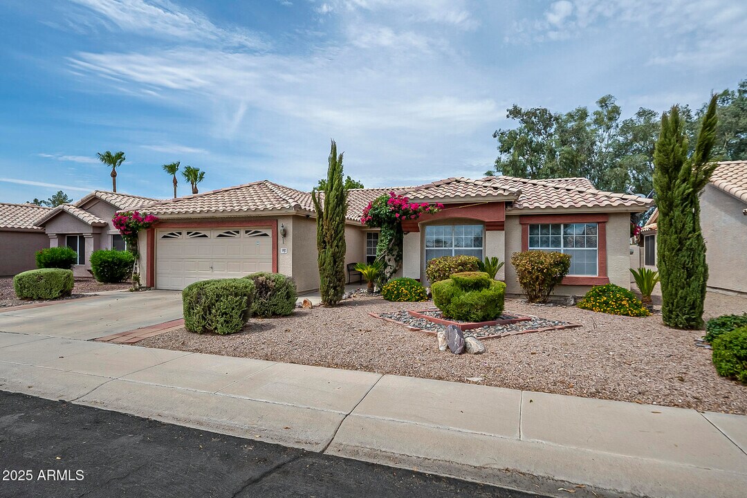 1302 N Bogle Ave in Chandler, AZ - Building Photo