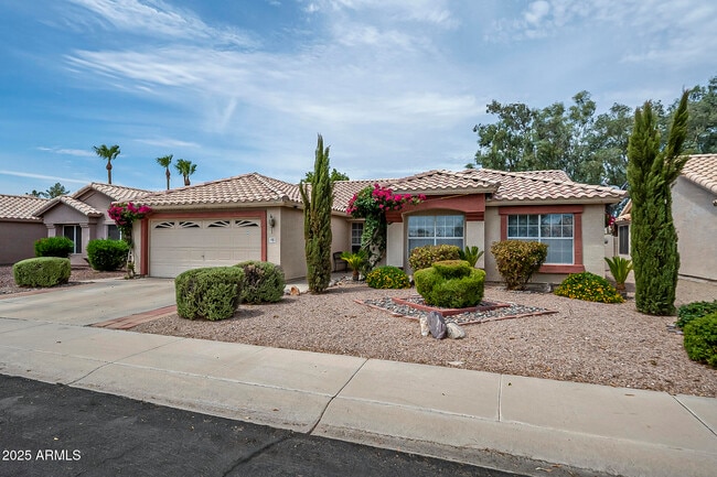 property at 1302 N Bogle Ave