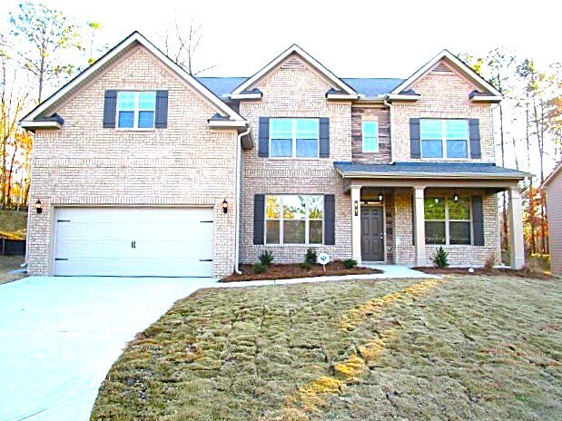 97 Victoria Heights Dr in Dallas, GA - Foto de edificio