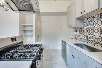 600 N May St in Chicago, IL - Building Photo - Building Photo