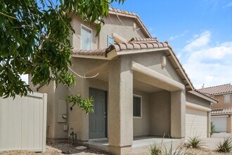 1006 Grand Cerritos Ave in Las Vegas, NV - Foto de edificio - Building Photo