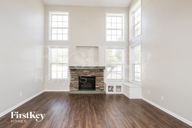 813 Pinkney Pl in Stanley, NC - Building Photo - Building Photo