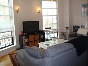 27 Bowdoin St, Unit 2C in Boston, MA - Building Photo - Building Photo