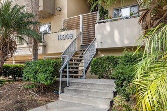 Rose Kelton Apartments in Los Angeles, CA - Foto de edificio - Building Photo