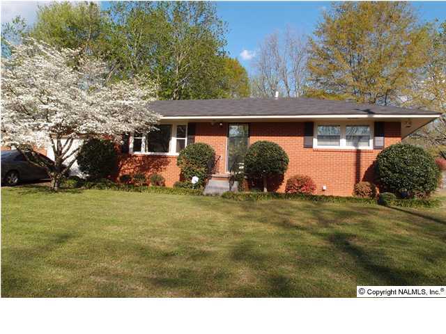 408 Karter St NW in Huntsville, AL - Building Photo - Building Photo