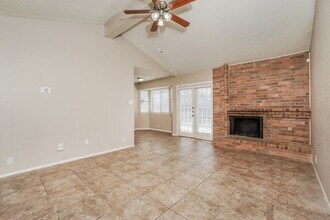 7534 Rustic Trail in San Antonio, TX - Building Photo - Building Photo