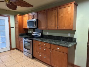 45-423-423 Pua Inia St in Kaneohe, HI - Building Photo - Building Photo