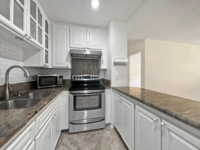 6394 Rancho Mission Rd in San Diego, CA - Building Photo - Building Photo