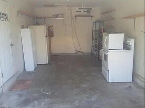 1282 Bridle Creek Blvd in Virginia Beach, VA - Foto de edificio - Building Photo