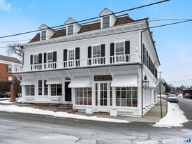 249 Main St in Fairfield, CT - Building Photo