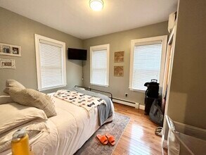 44-46 Ward St, Unit 1 in Boston, MA - Building Photo - Building Photo