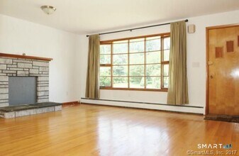 101 Waller Rd in Bridgeport, CT - Building Photo - Building Photo