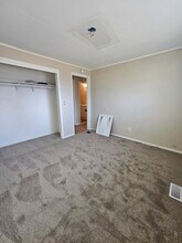 180 NW Wilson Cir in Mountain Home, ID - Building Photo - Building Photo