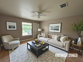 303 S 42nd St in Killeen, TX - Building Photo - Building Photo