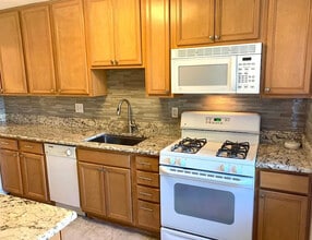 1805 William St in Fredericksburg, VA - Building Photo - Building Photo