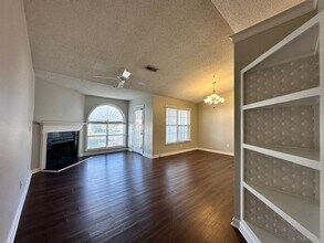 5008 Lawndale Dr, Unit J in Greensboro, NC - Building Photo - Building Photo
