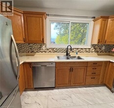 51 Caroga Ct in Hamilton, ON - Building Photo - Building Photo