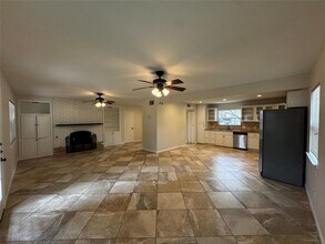 3619 Summit Bend in Austin, TX - Building Photo - Building Photo