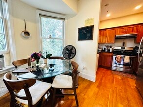 14 Selkirk Rd, Unit 2 in Boston, MA - Building Photo - Building Photo