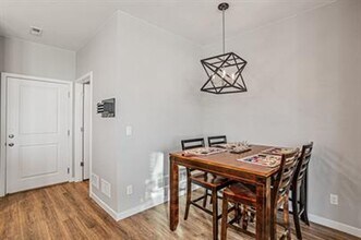 8017 Yampa River Ave in Littleton, CO - Building Photo - Building Photo