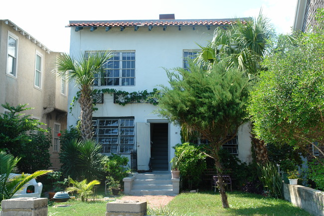 156 Avenida Menendez in St. Augustine, FL - Building Photo - Building Photo