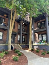 Underwood Court in Birmingham, AL - Building Photo - Interior Photo