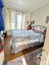 7529 N Rogers Ave in Chicago, IL - Building Photo - Building Photo