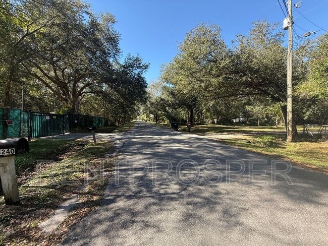 18240 Lynbrook Rd in Orlando, FL - Building Photo - Building Photo