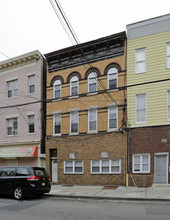 1144 Summit Ave in Jersey City, NJ - Building Photo - Building Photo