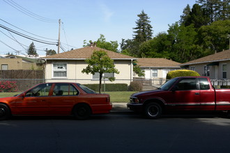 7-21 Columbia Ave in Redwood City, CA - Building Photo - Building Photo