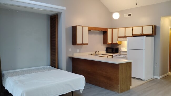 property at 500 Fairway Village Dr