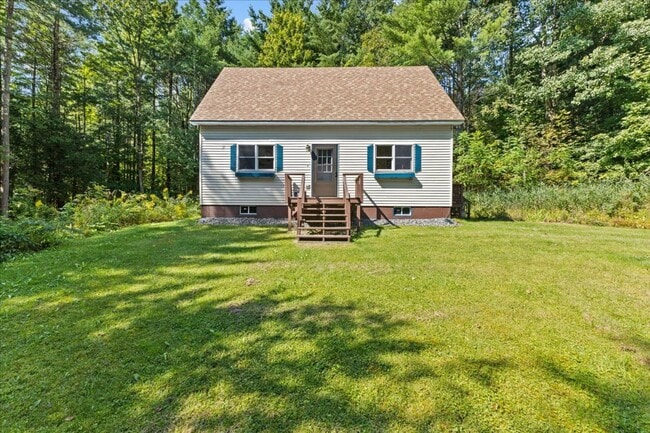 property at 1672 Sweet Hollow Rd