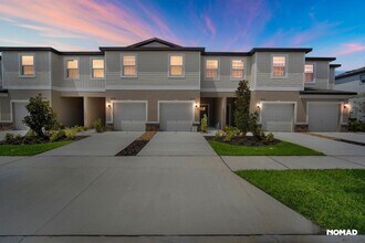 10153 Trumpet Honeysuckle Wy in San Antonio, FL - Building Photo - Building Photo