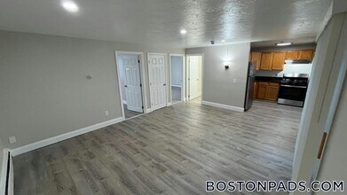 3 Henry Terrace, Unit 9B in Worcester, MA - Foto de edificio - Building Photo