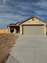 6510 Lewisville Ln in Amarillo, TX - Building Photo - Building Photo