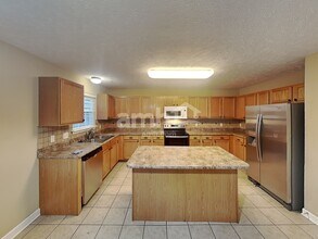 3505 Bent Wood Ct in Antioch, TN - Building Photo - Building Photo